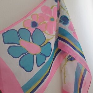 VTG Paoli Vibrant Floral Scarf
